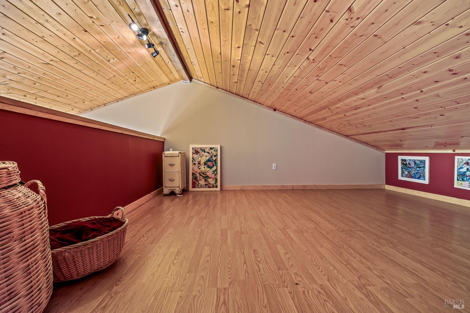 MLS #325080952 image #22