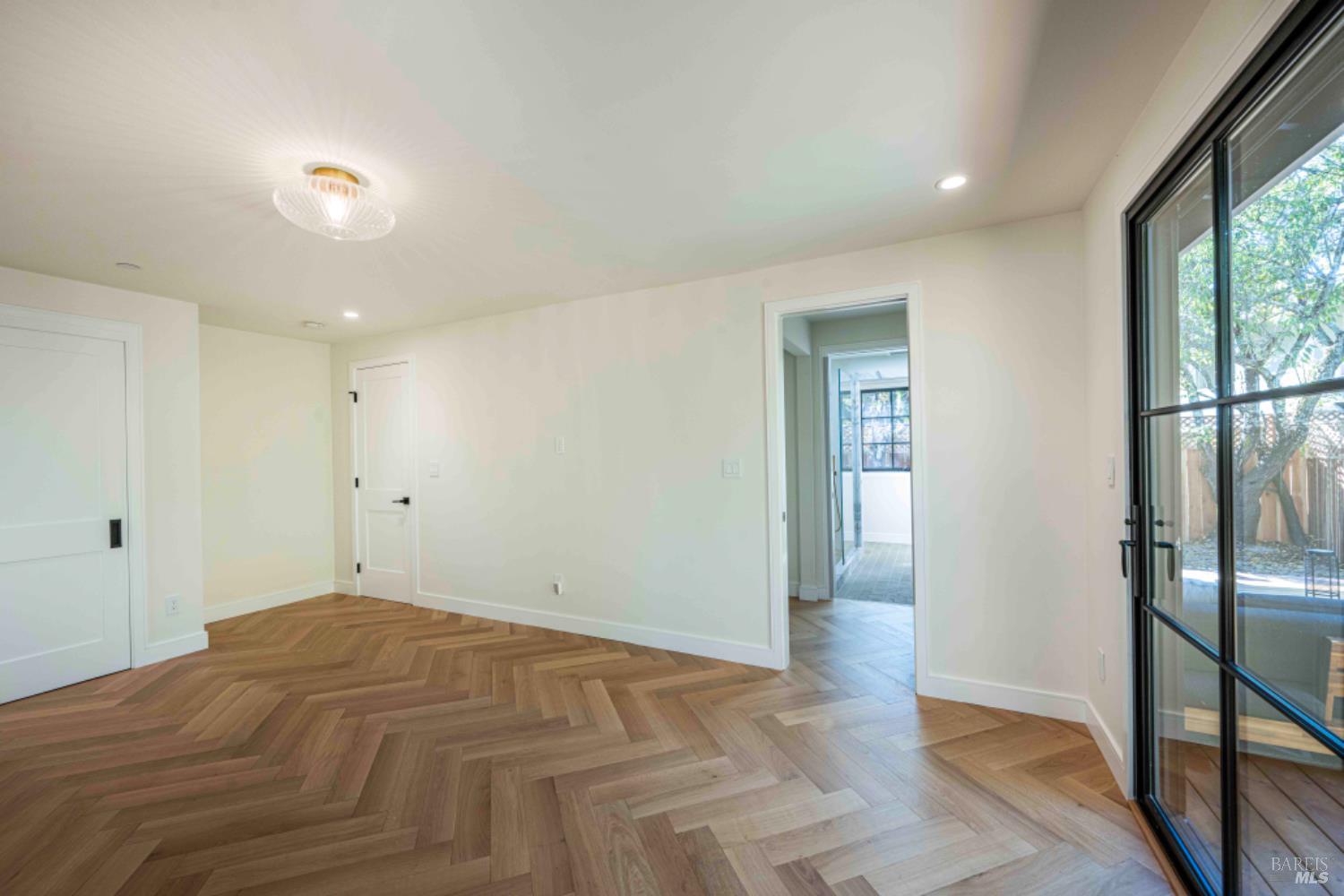 MLS #325093170 image #17