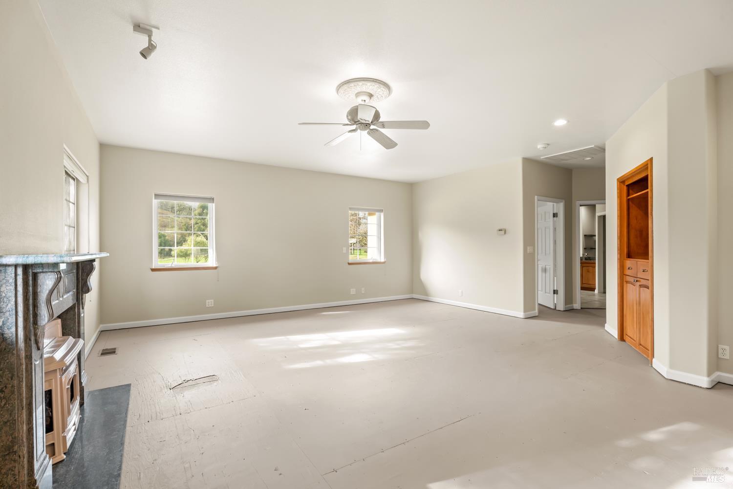 MLS #326000527 image #17