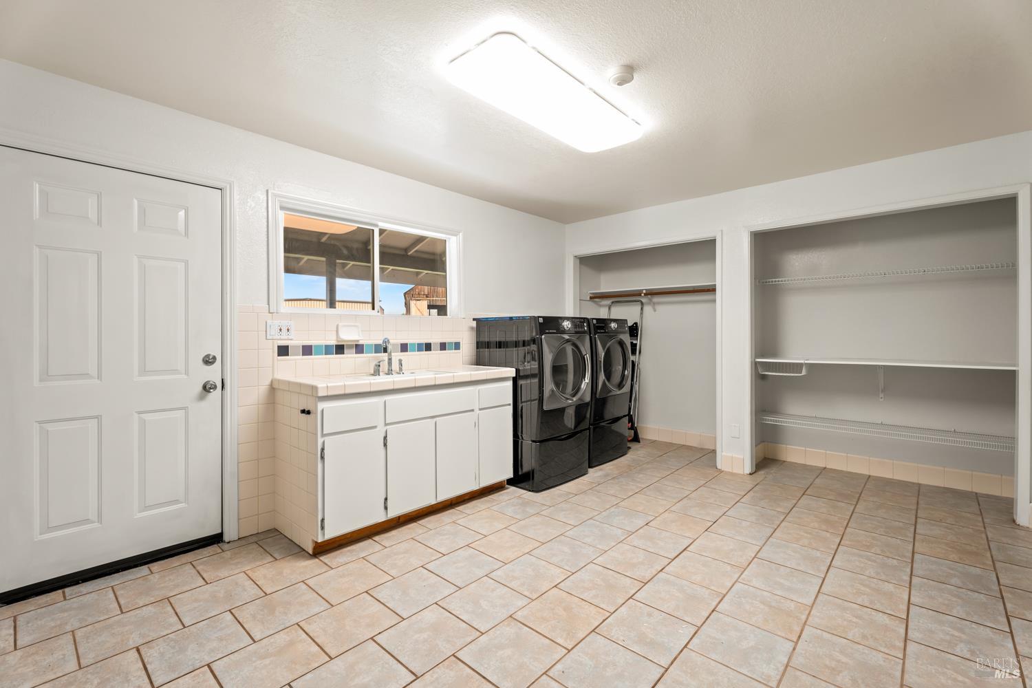 MLS #326000527 image #19
