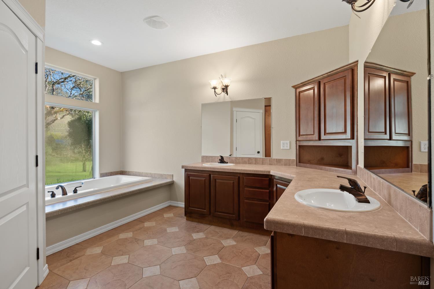MLS #326000527 image #39