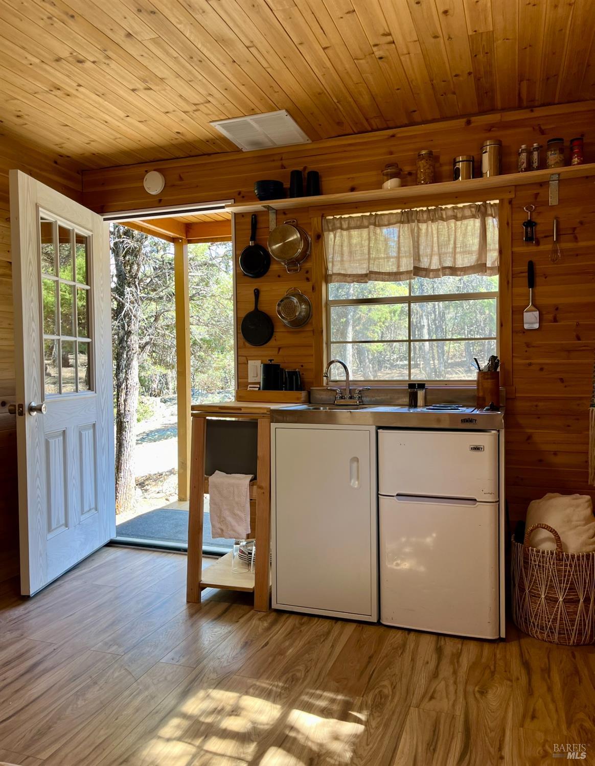 MLS #326001938 image #44