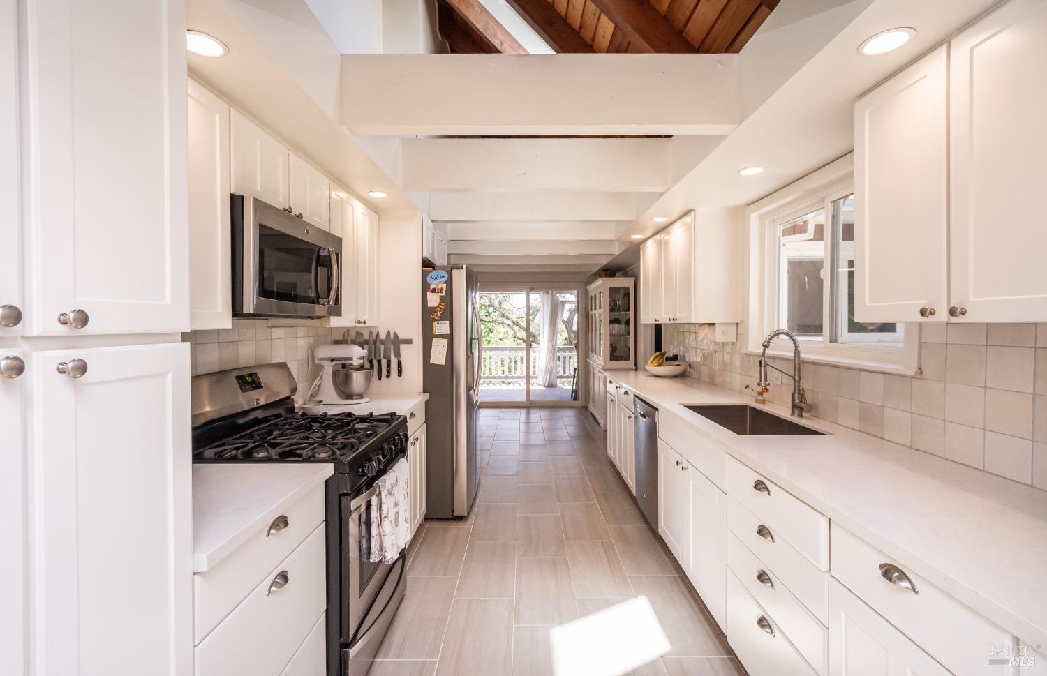 MLS #326004165 img 24