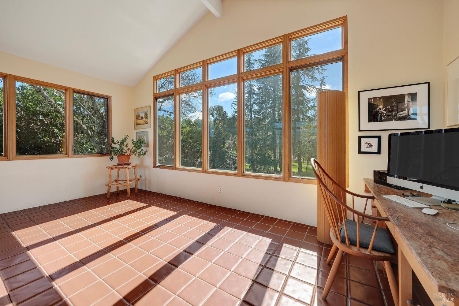 MLS #326004452 image #6