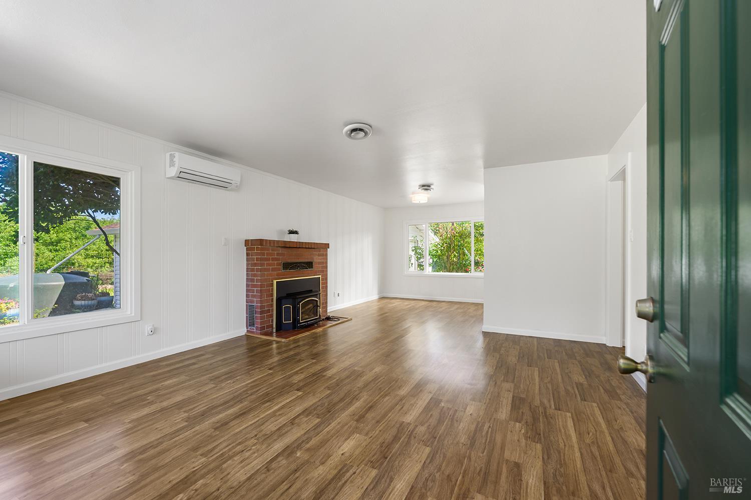 MLS #326005927 image #12