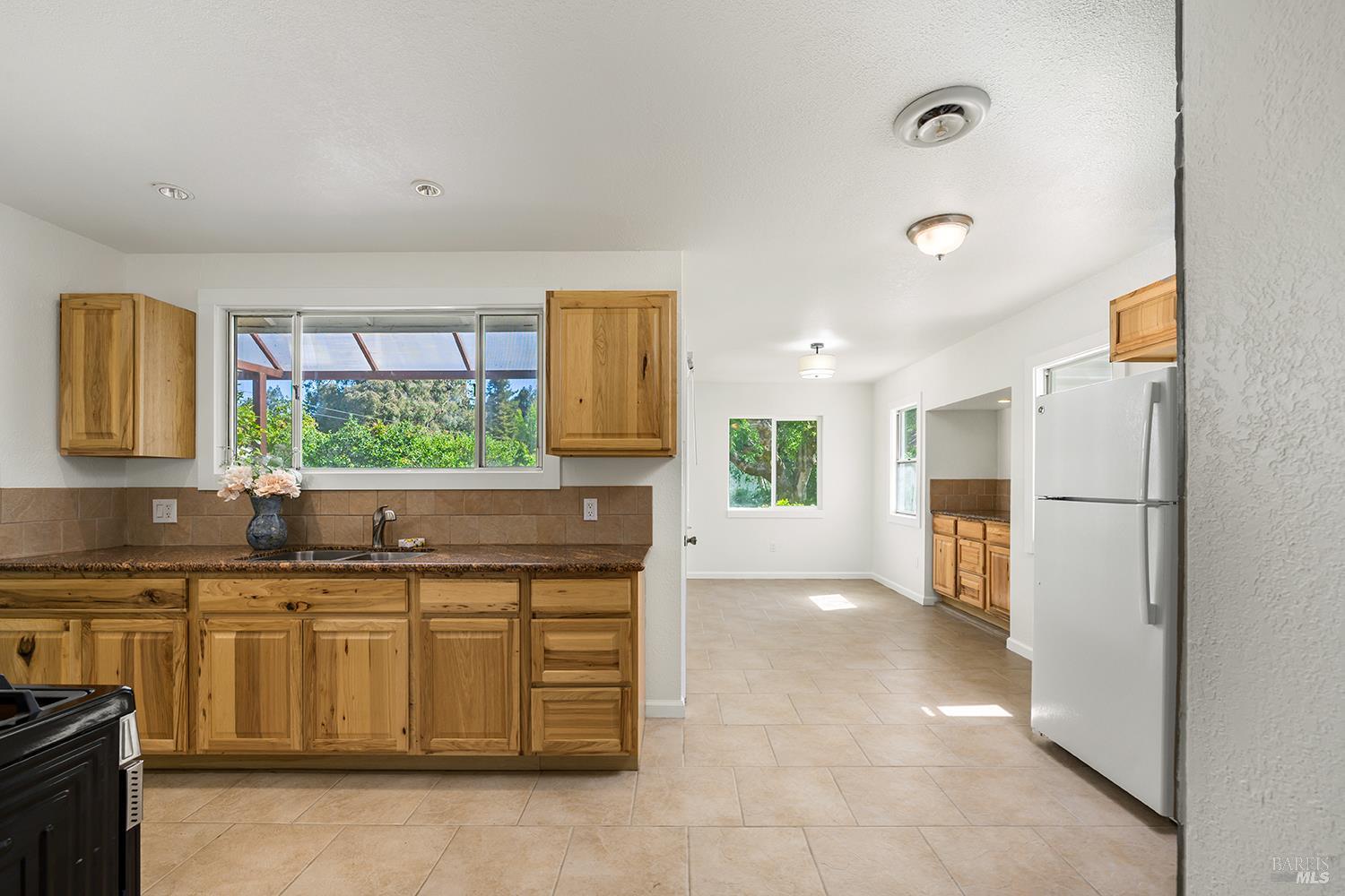 MLS #326005927 image #18