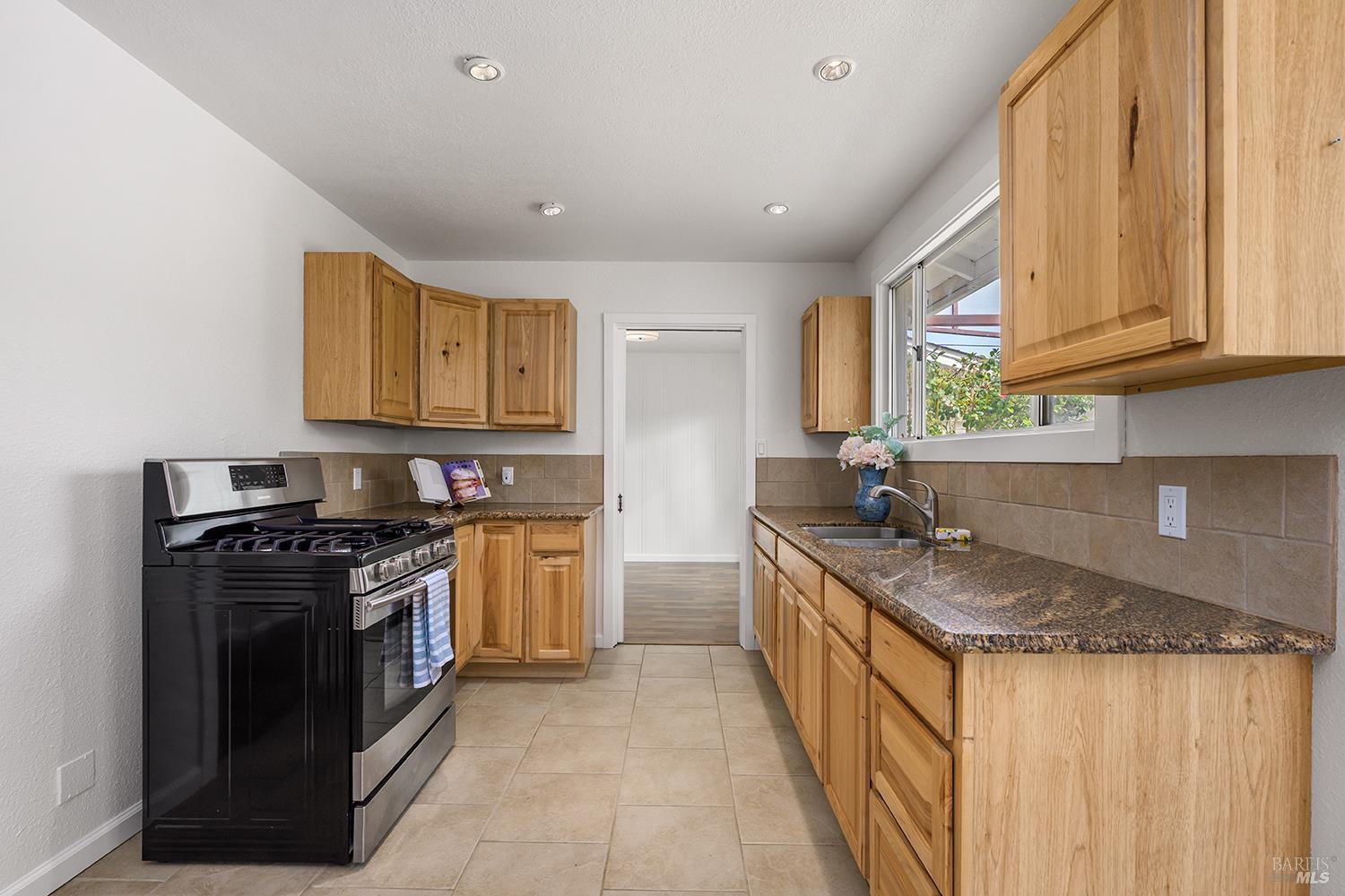 MLS #326005927 image #20