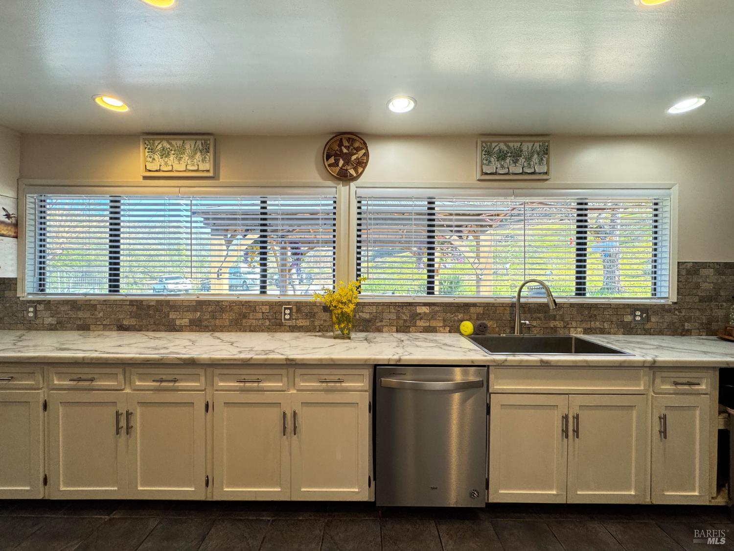 MLS #326006702 image #7