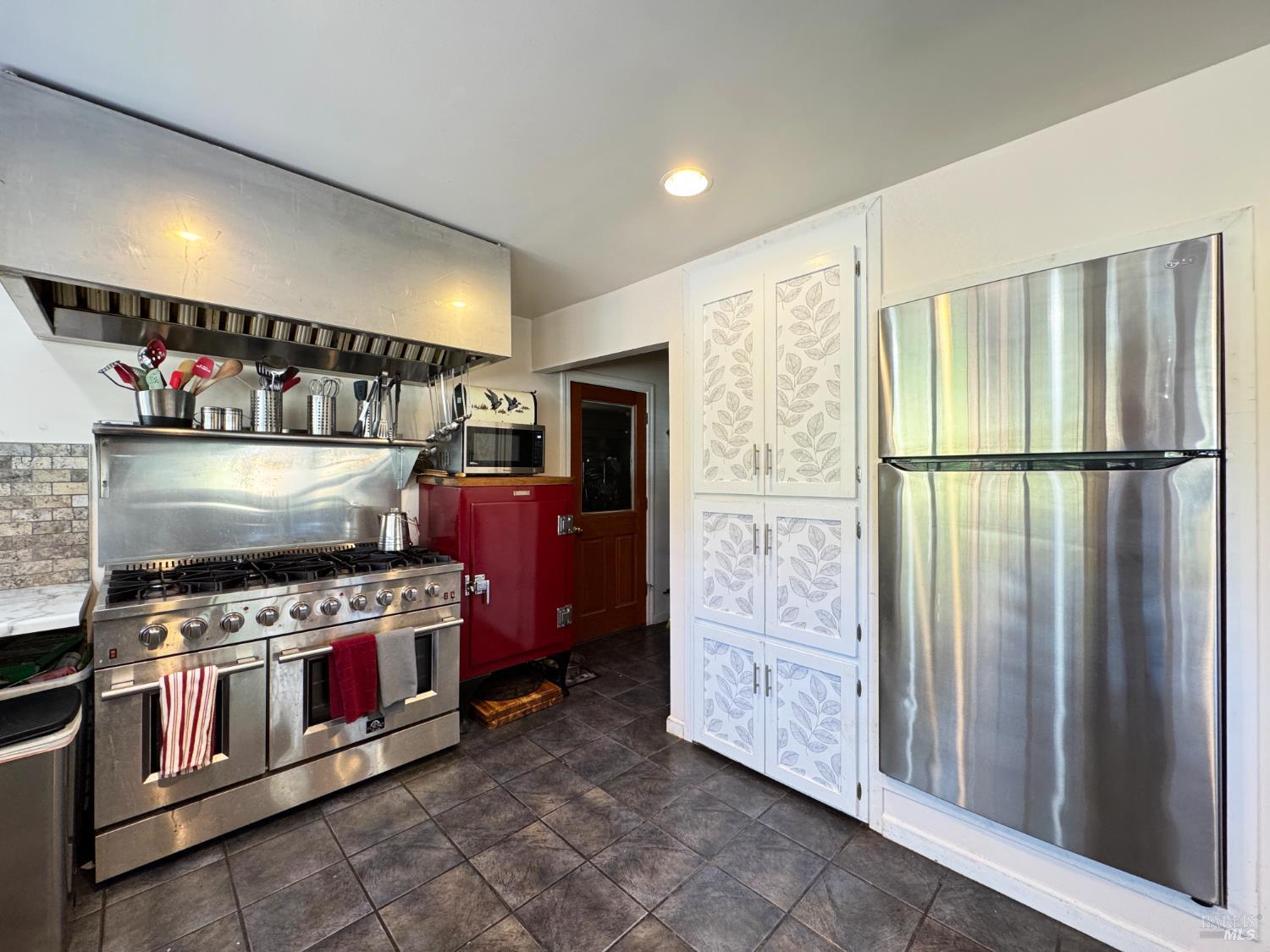 MLS #326006702 image #8