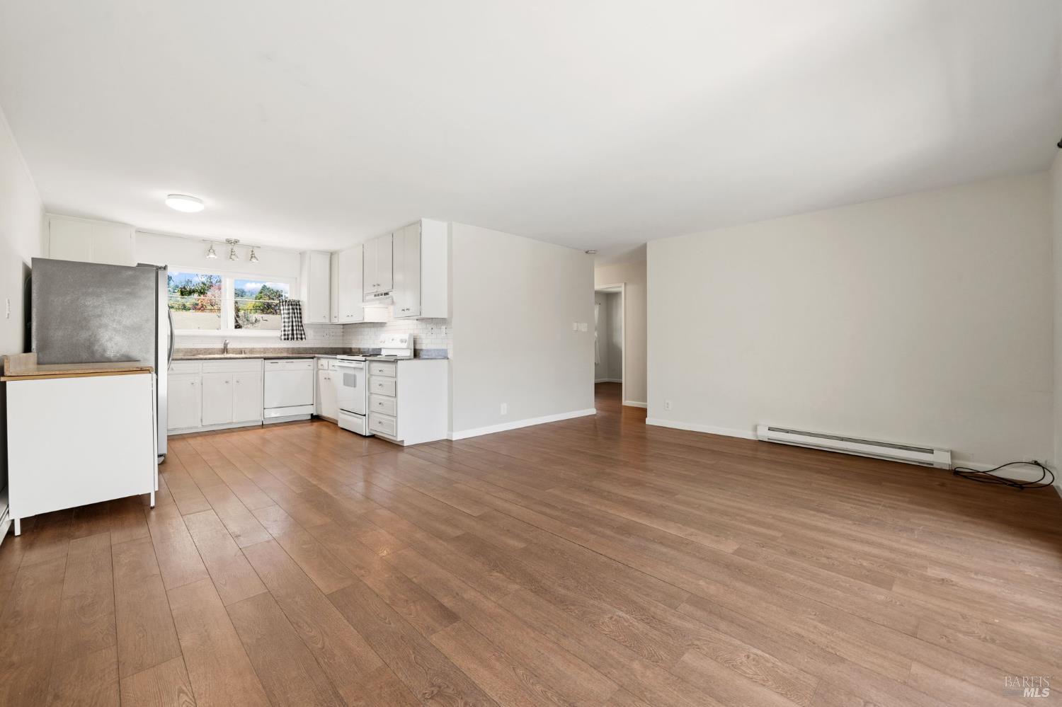 MLS #326016373 image #3