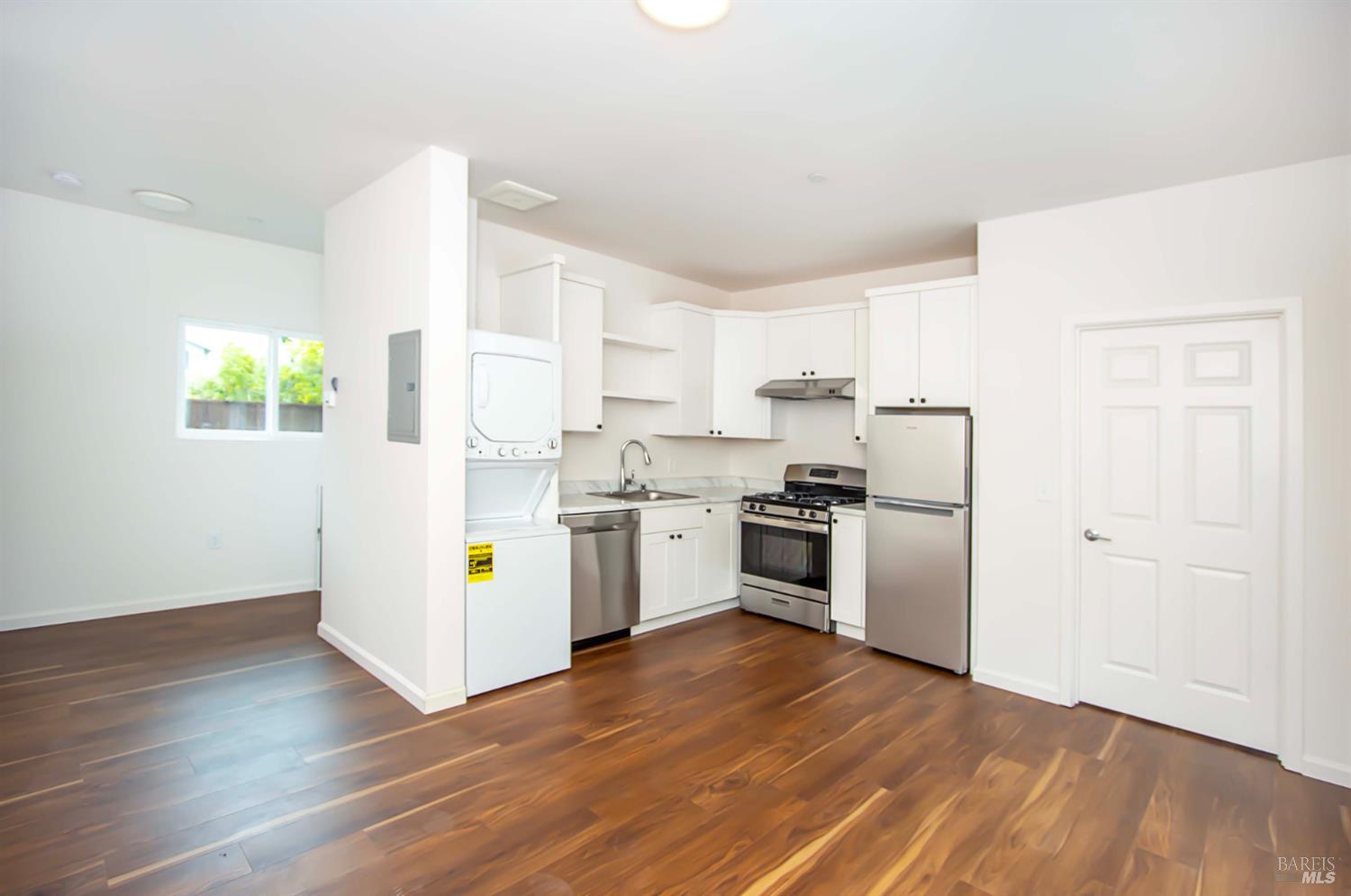 MLS #326020653 image #6