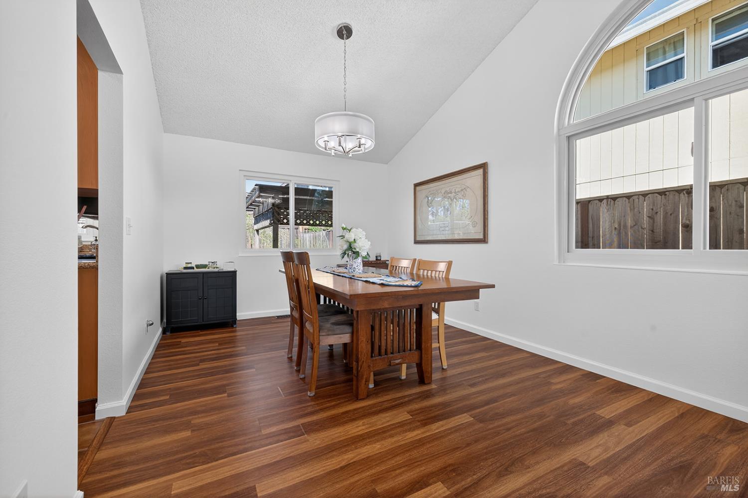MLS #326021660 image #6