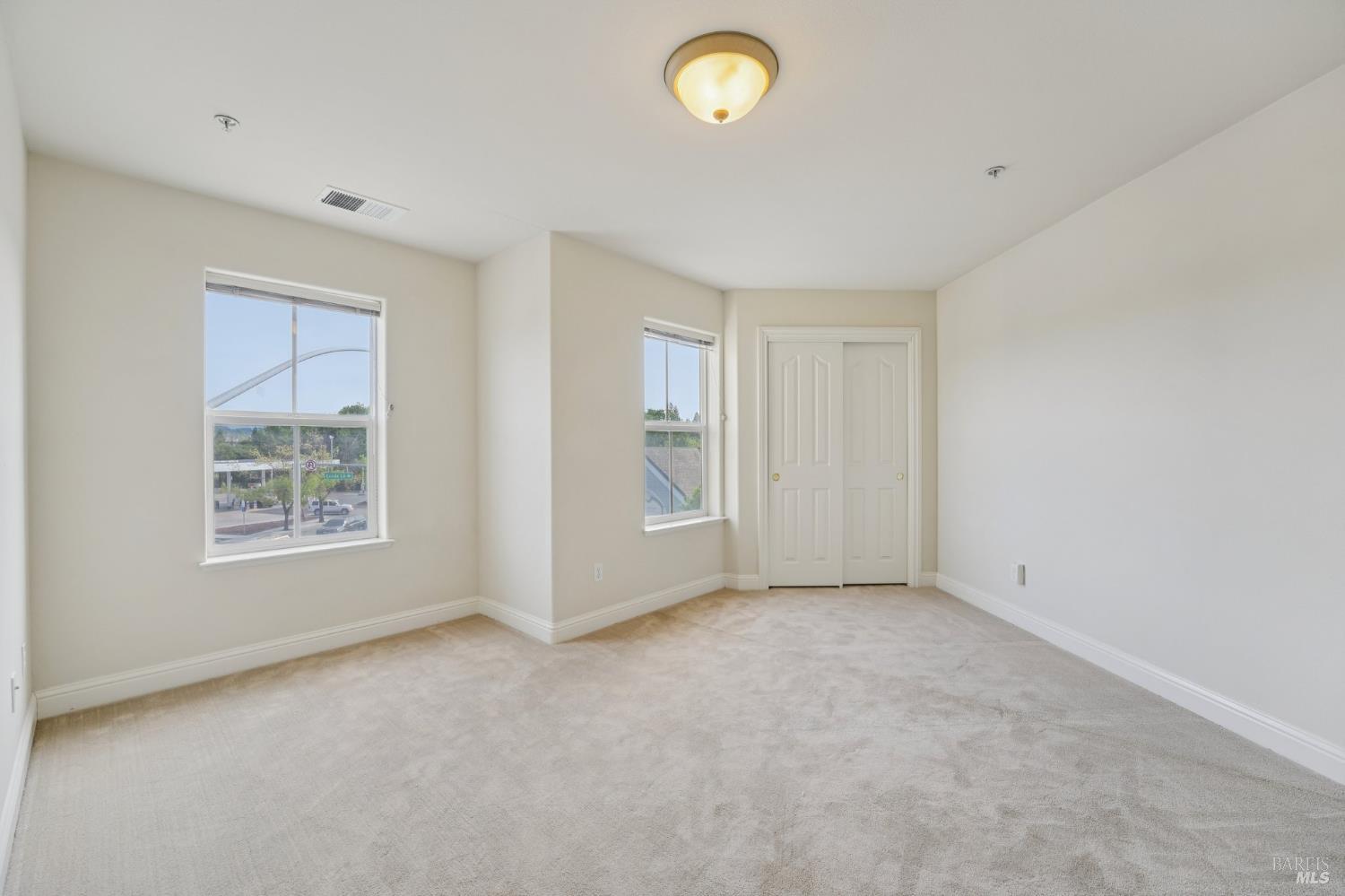 MLS #326025082 image #22