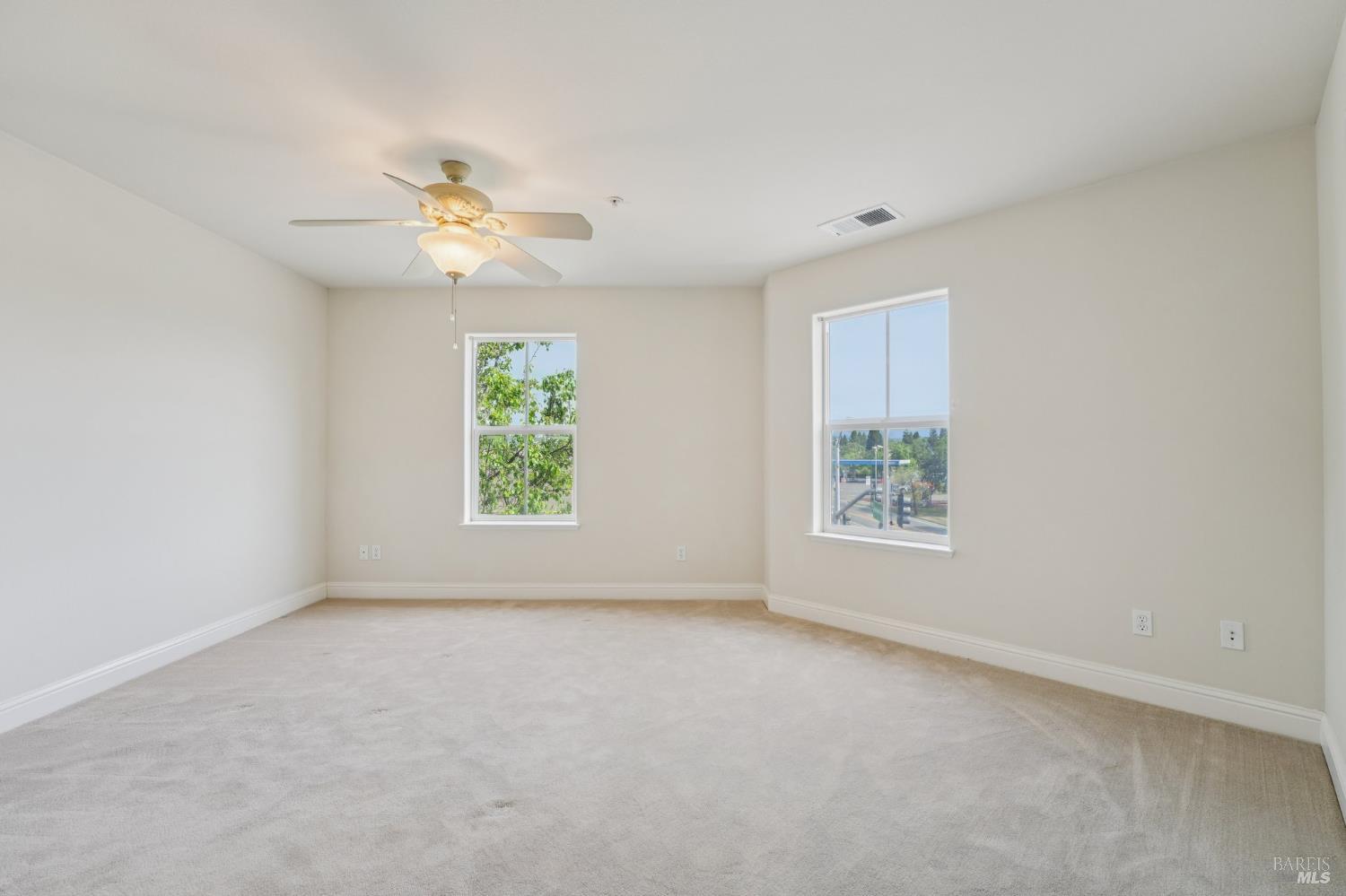 MLS #326025082 image #27