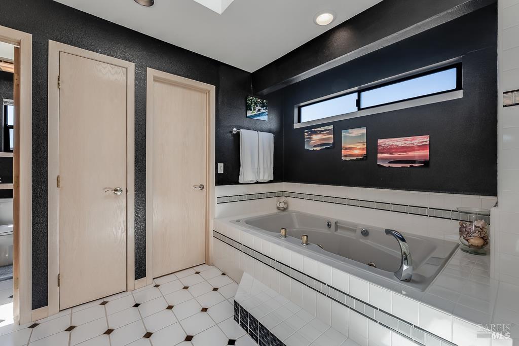 MLS #326025377 image #26