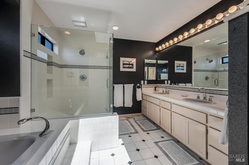MLS #326025377 image #27