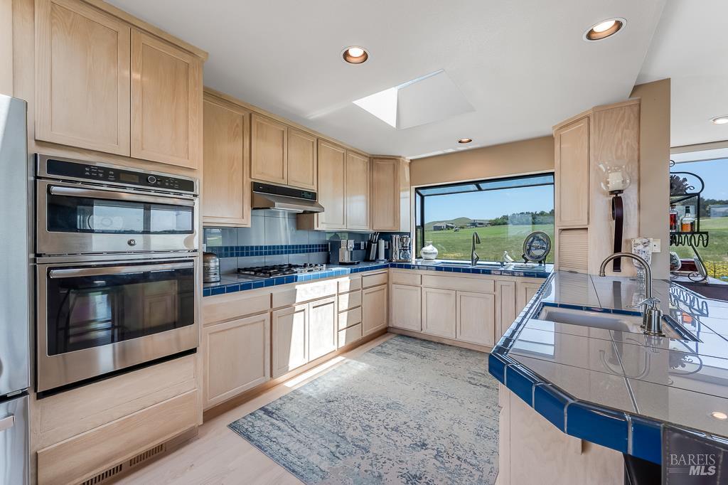 MLS #326025377 image #9
