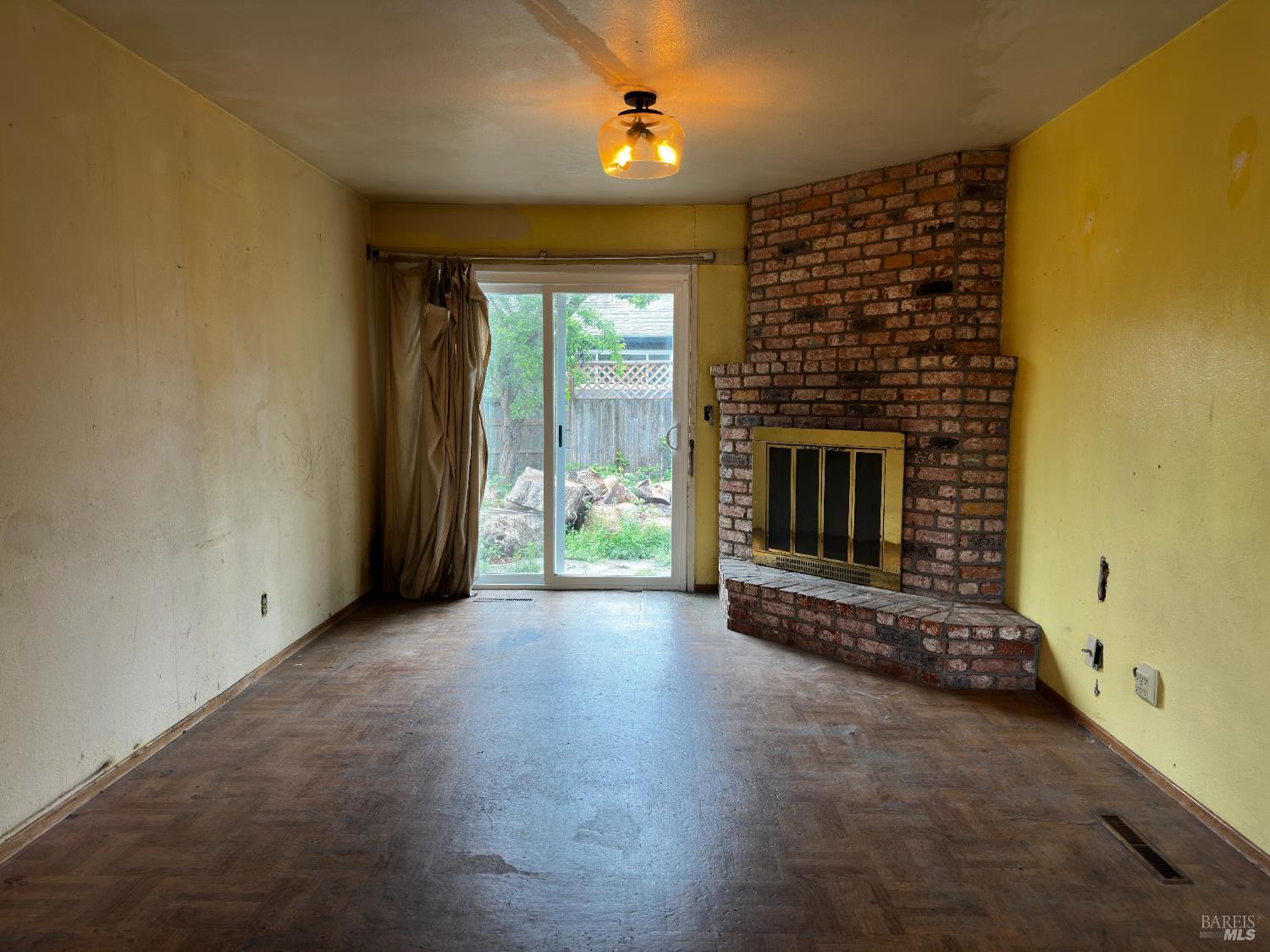 MLS #326026086 img 8