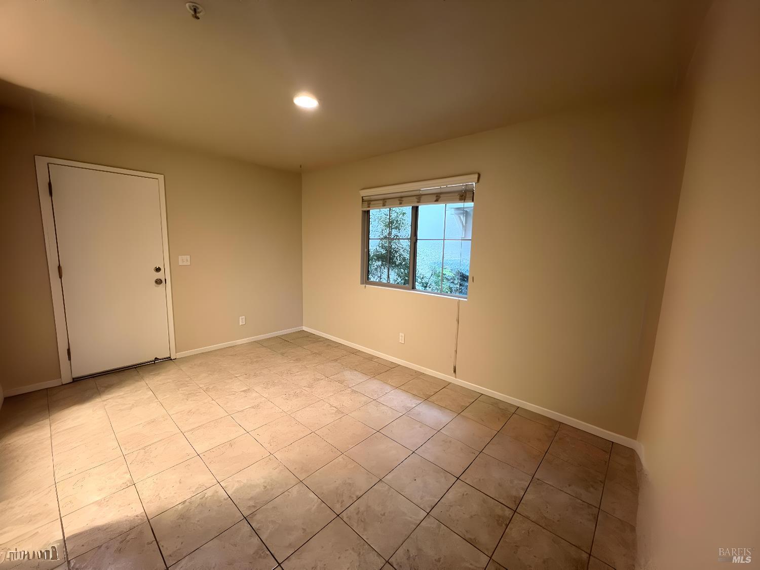 MLS #326027627 image #14