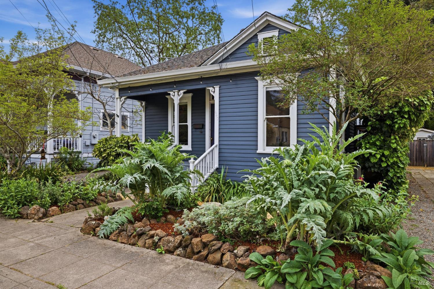 MLS #326027693 img 1