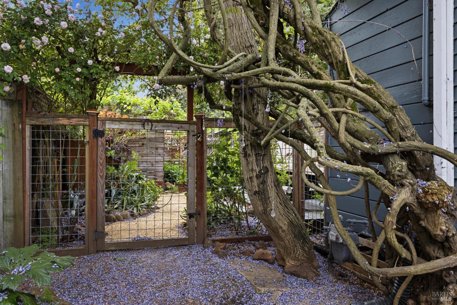 MLS #326027693 img 17