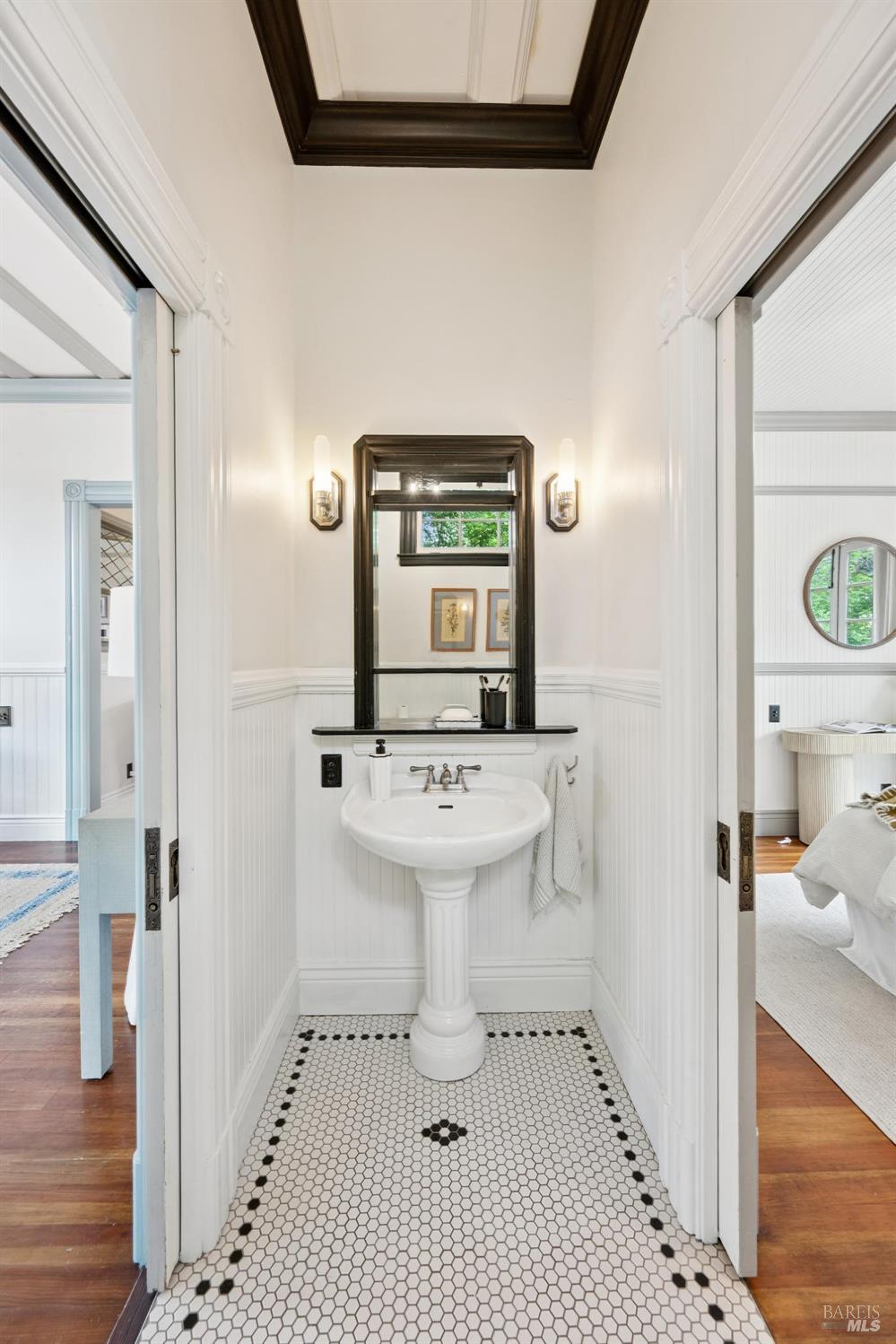 MLS #326027996 image #35