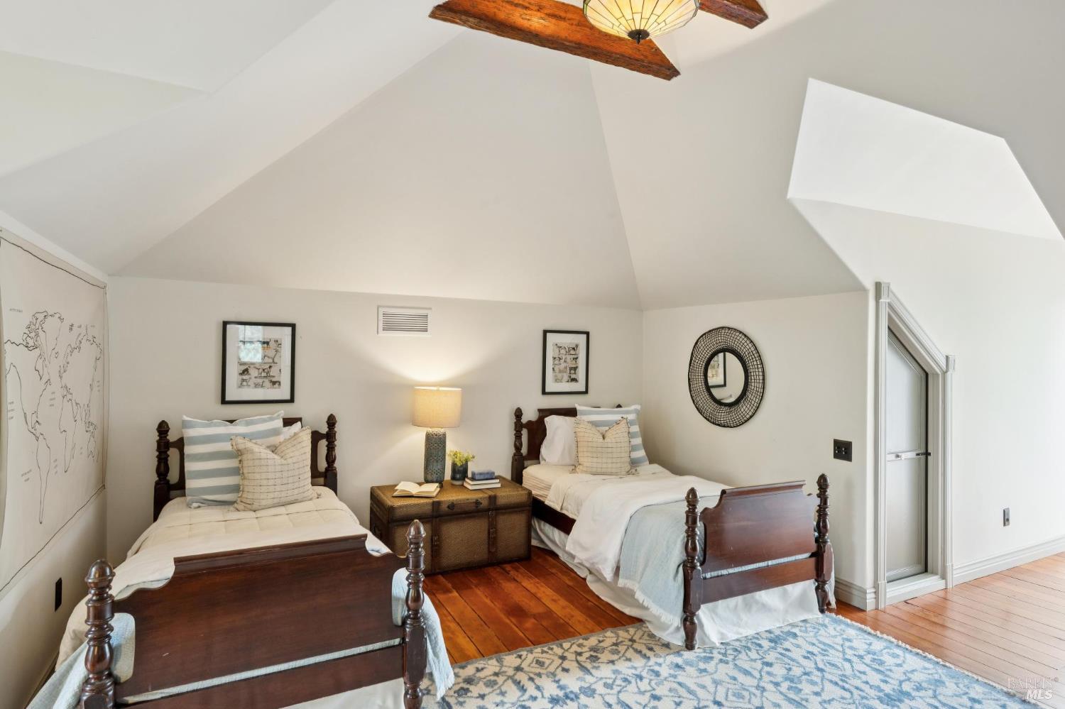 MLS #326027996 image #38