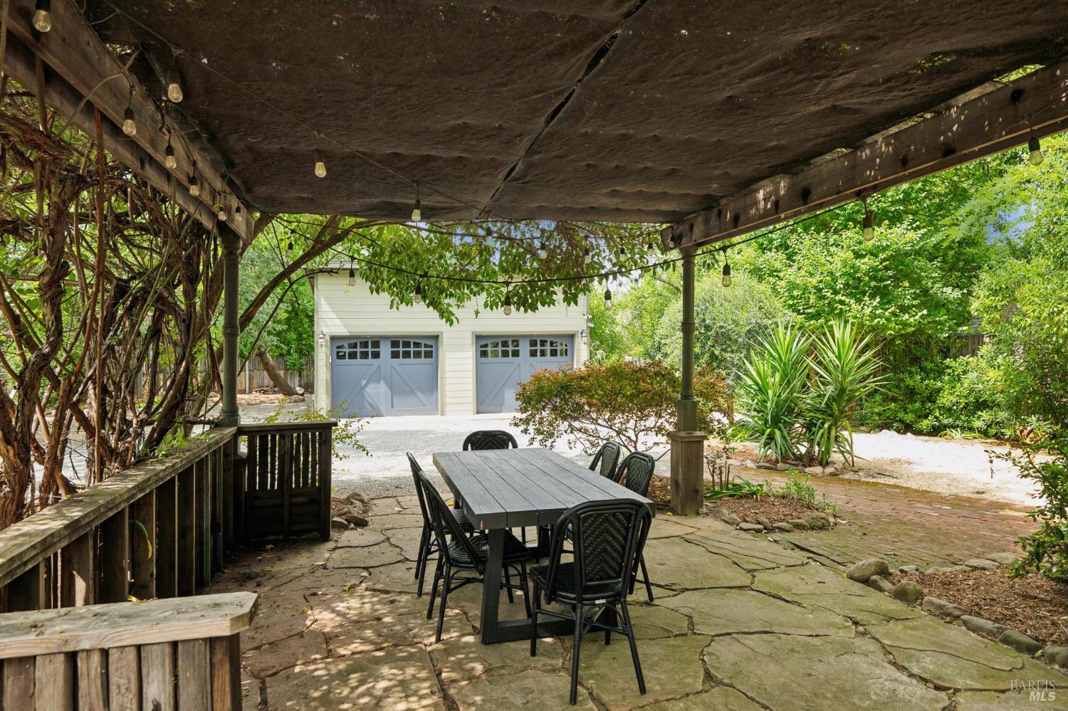 MLS #326027996 image #60
