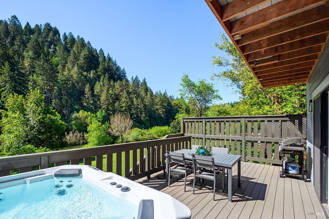MLS #326028530 image #8