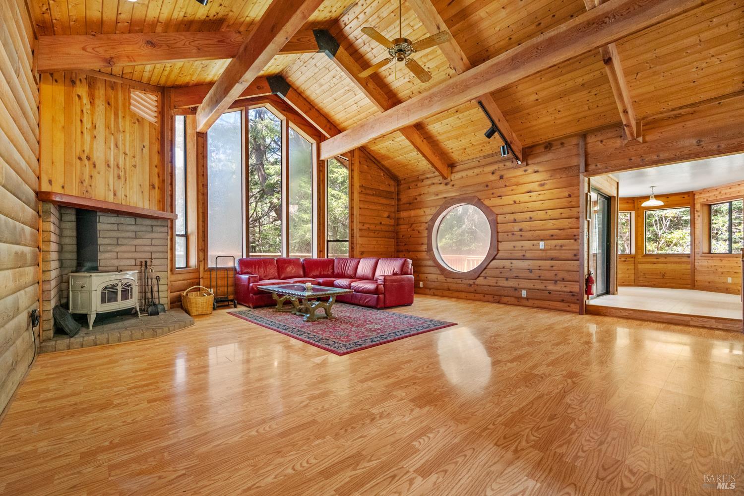 MLS #326028638 image #5