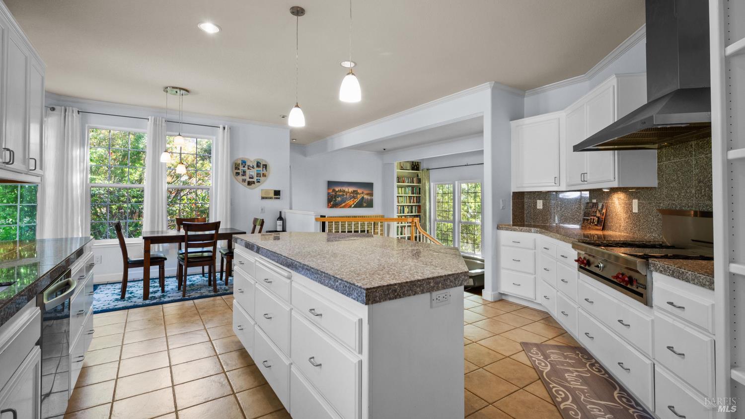 MLS #326028650 image #21