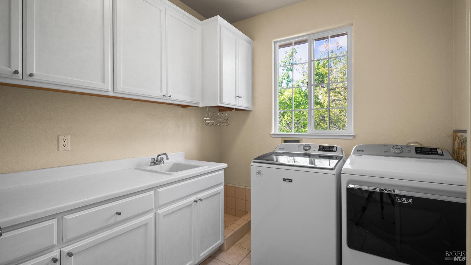 MLS #326028650 image #46