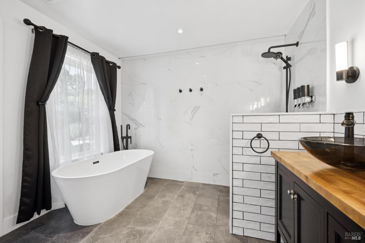 MLS #326028717 image #35