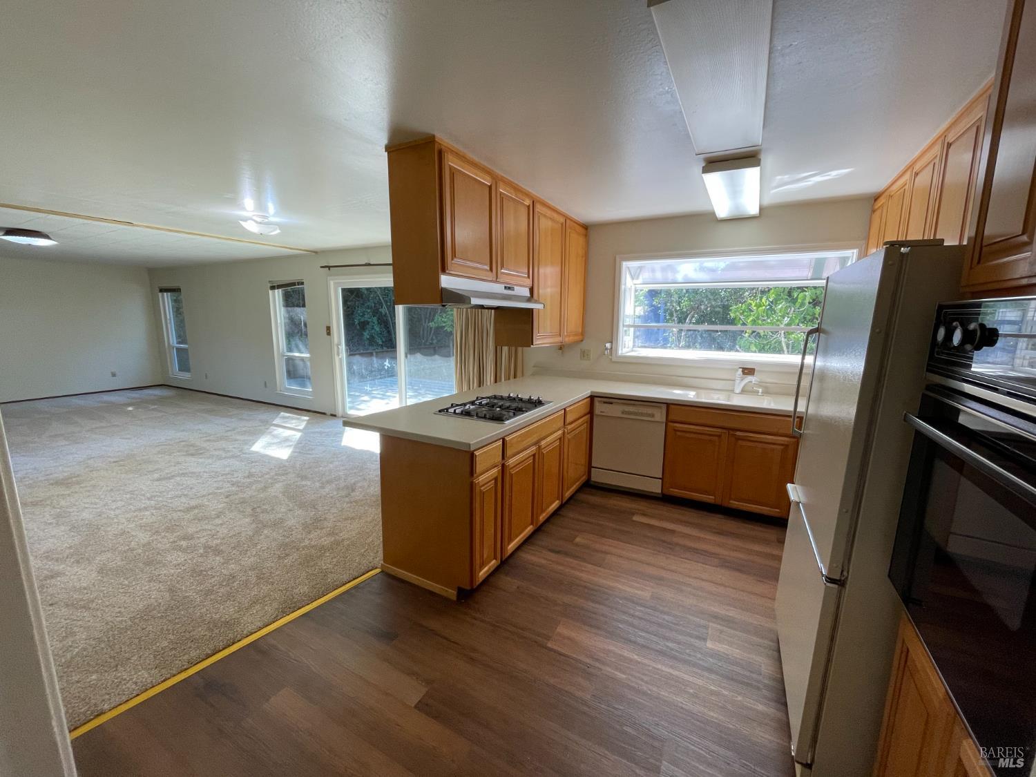 MLS #326028835 image #7