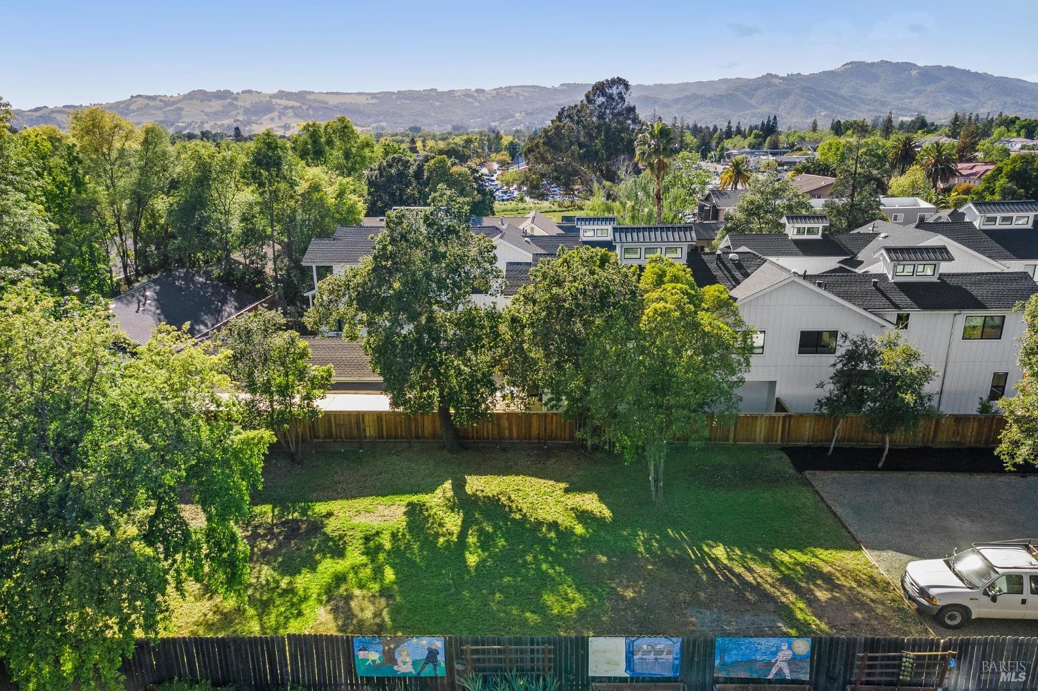 MLS #326028399 image #52