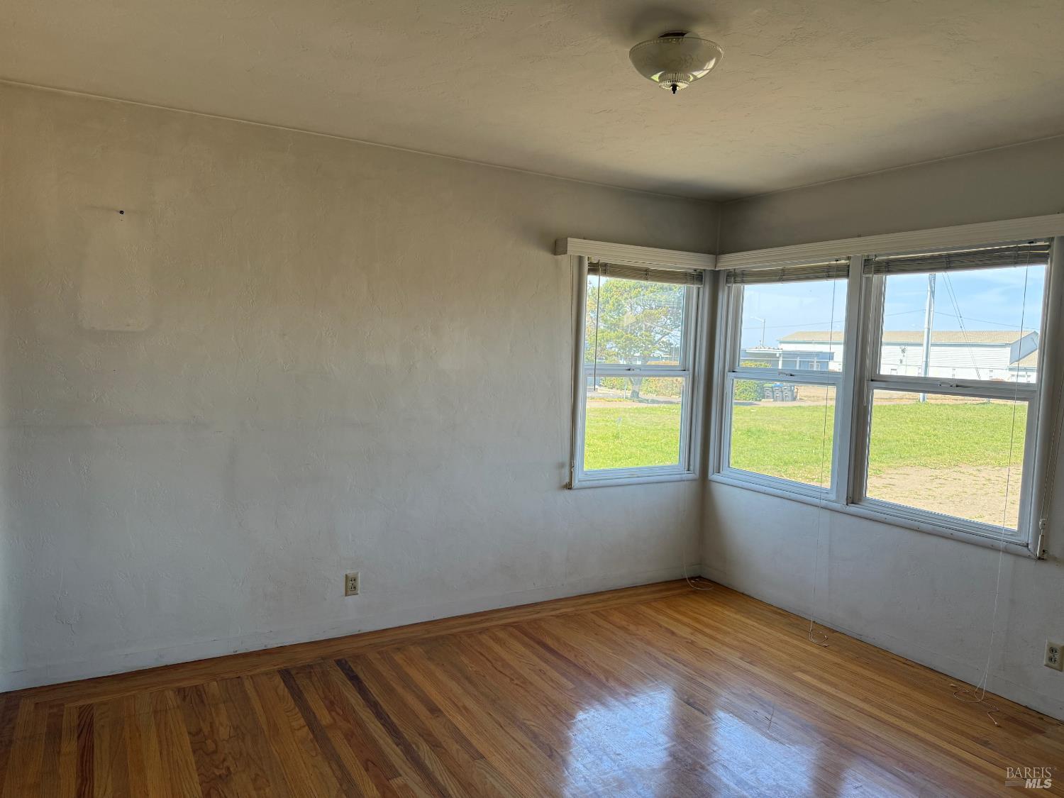 MLS #326028992 image #12