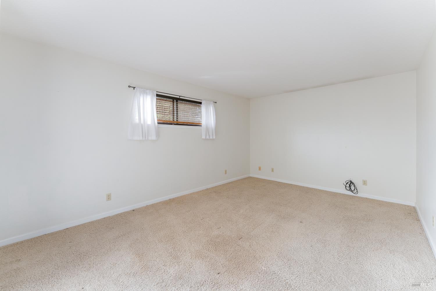 MLS #326029047 image #10