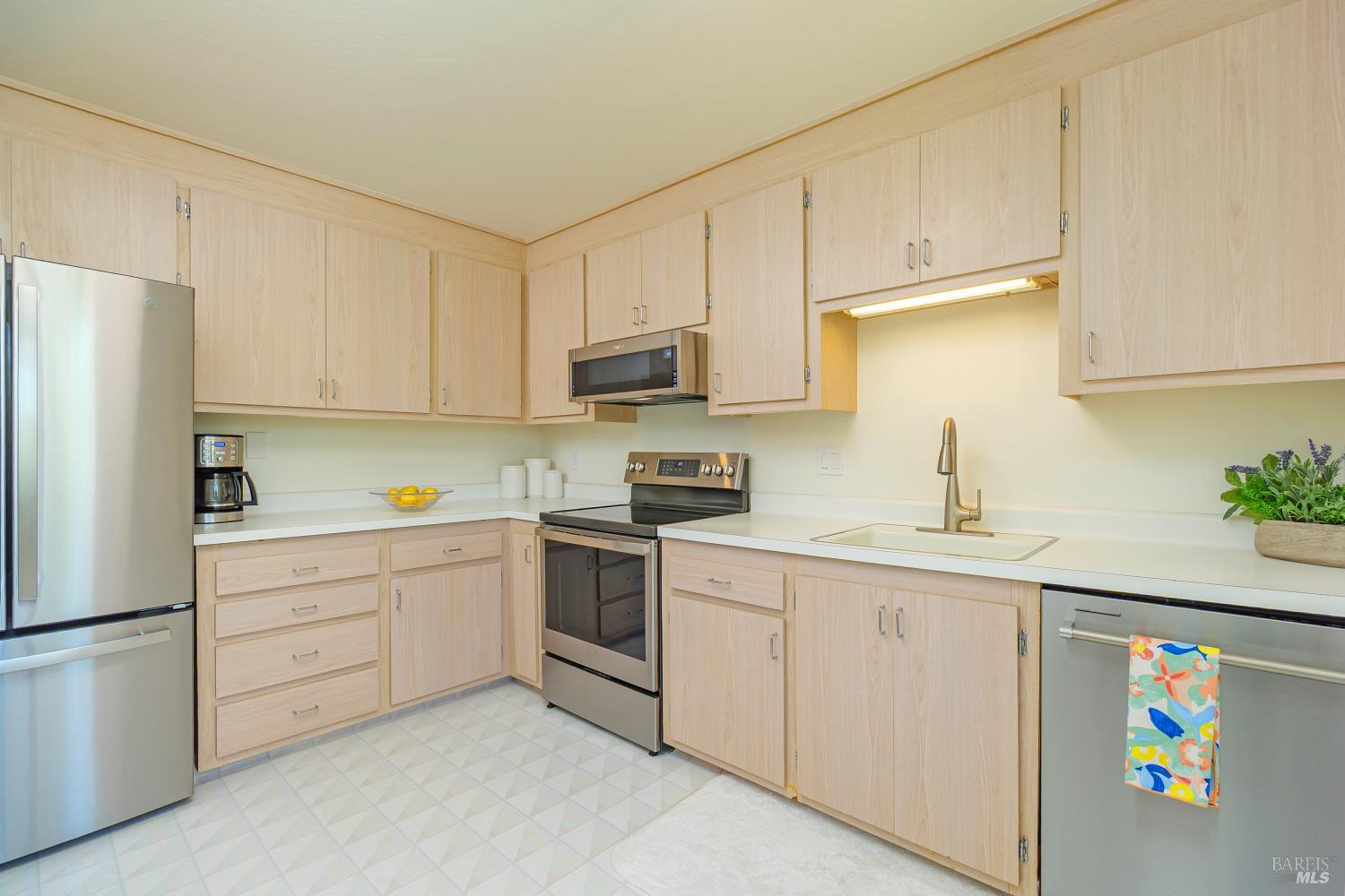 MLS #326029382 image #11