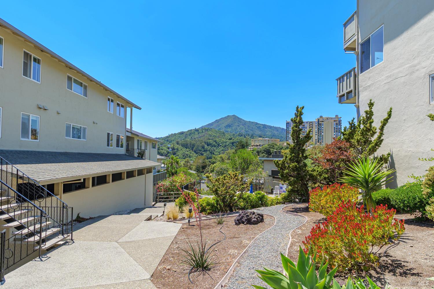MLS #326029382 image #32