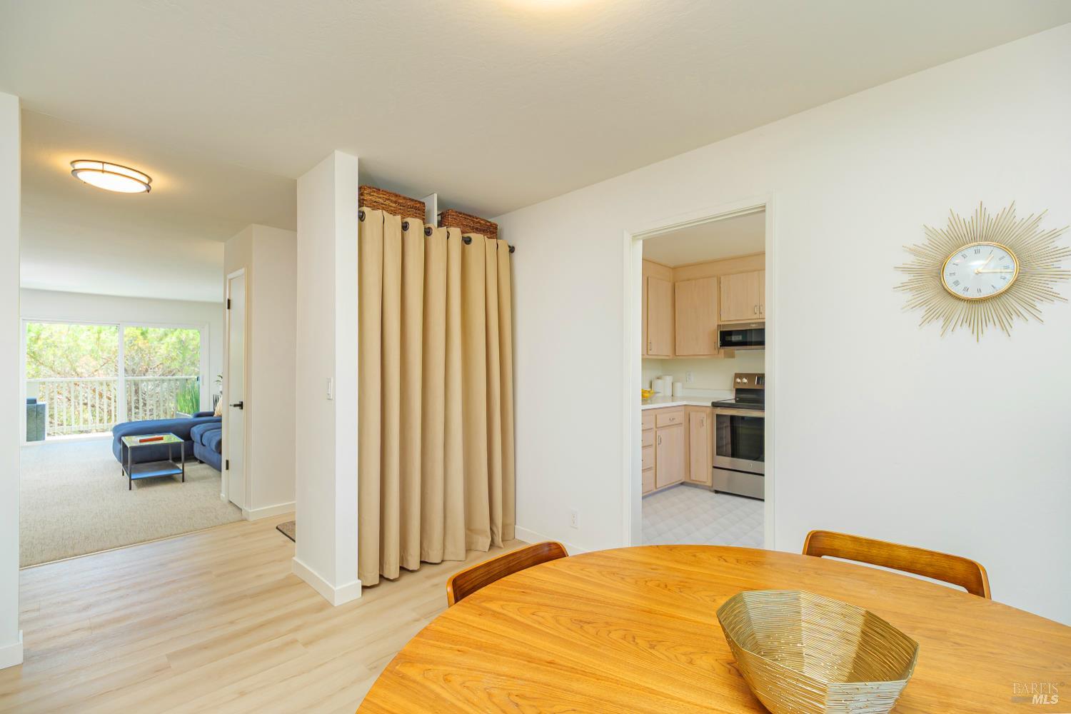 MLS #326029382 image #9