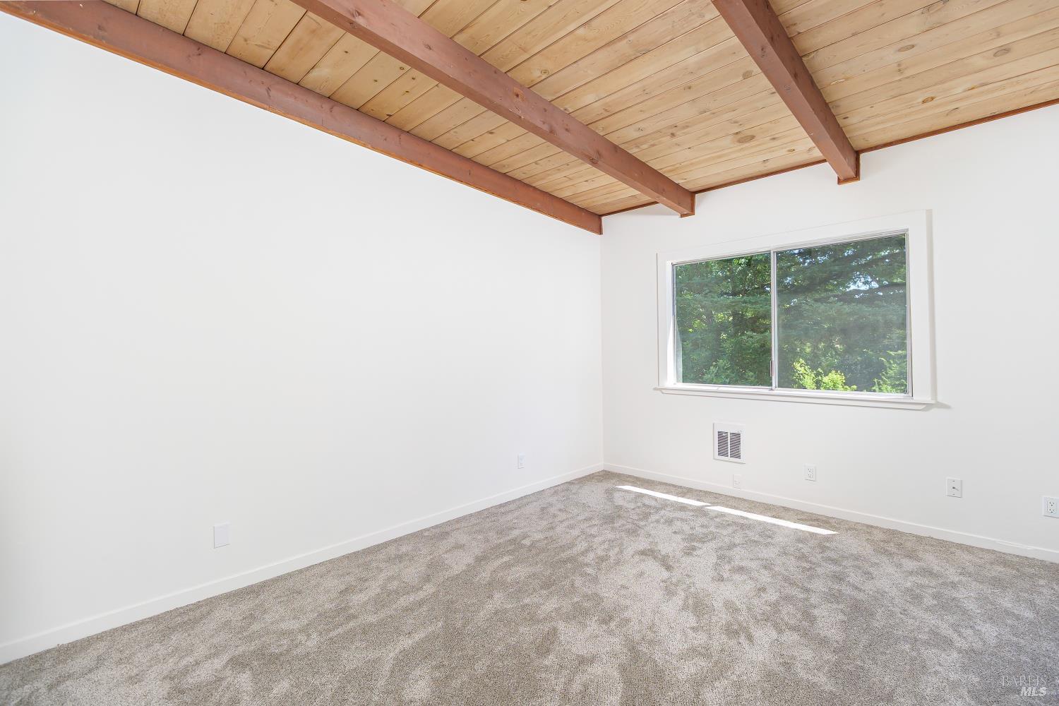 MLS #326029439 image #26