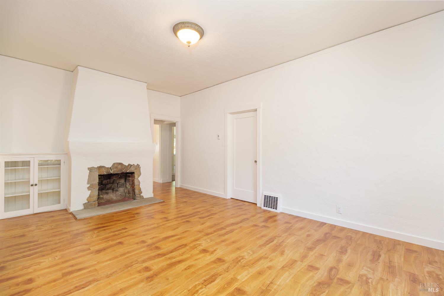 MLS #326029439 image #5