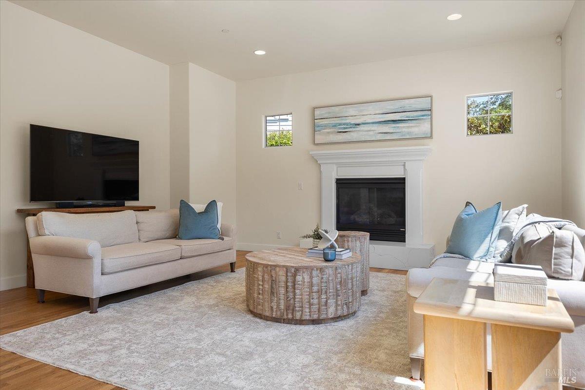 MLS #326029492 image #6