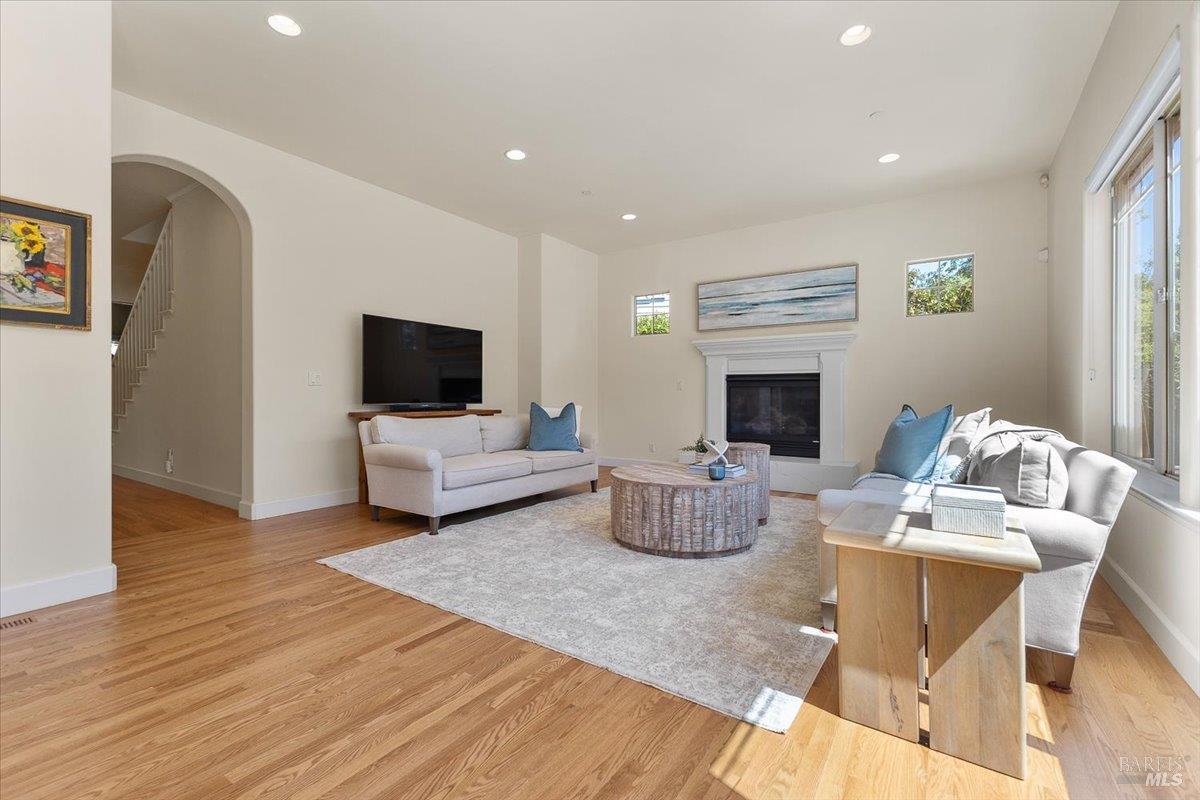 MLS #326029492 image #7