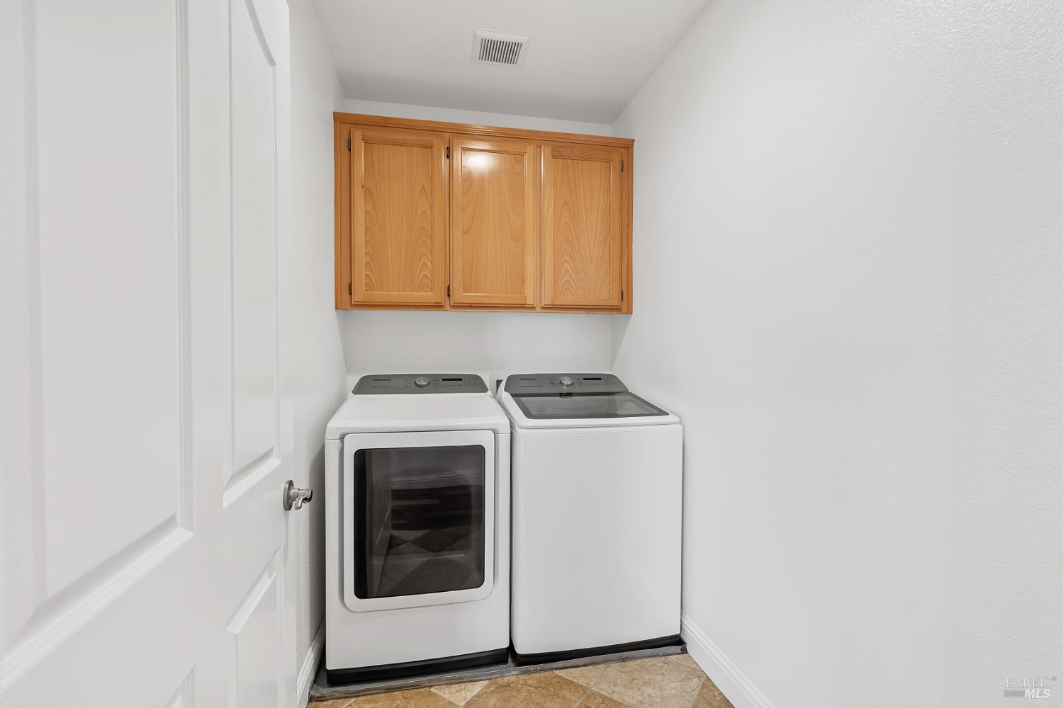 MLS #326029585 image #16