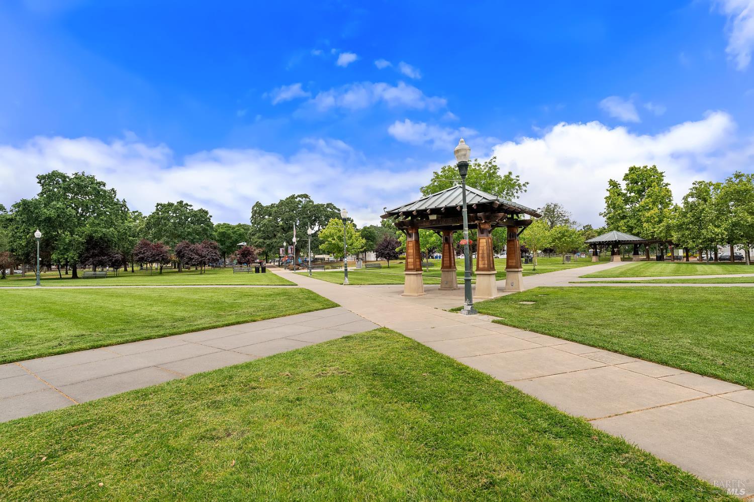 MLS #326029585 image #31