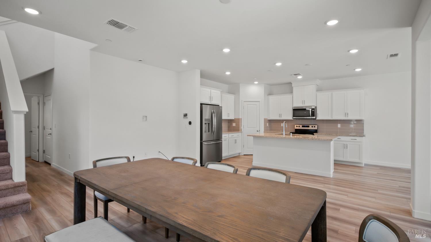 MLS #326029707 image #6