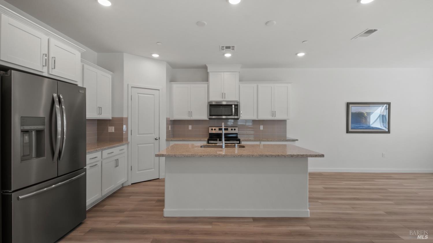 MLS #326029707 image #8