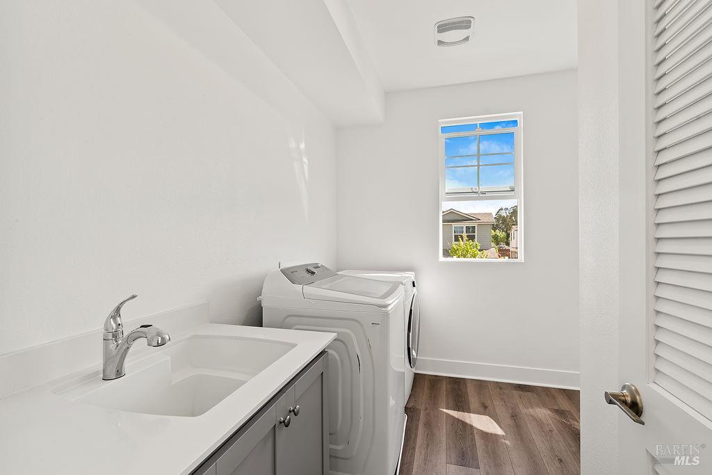 MLS #326029747 image #19