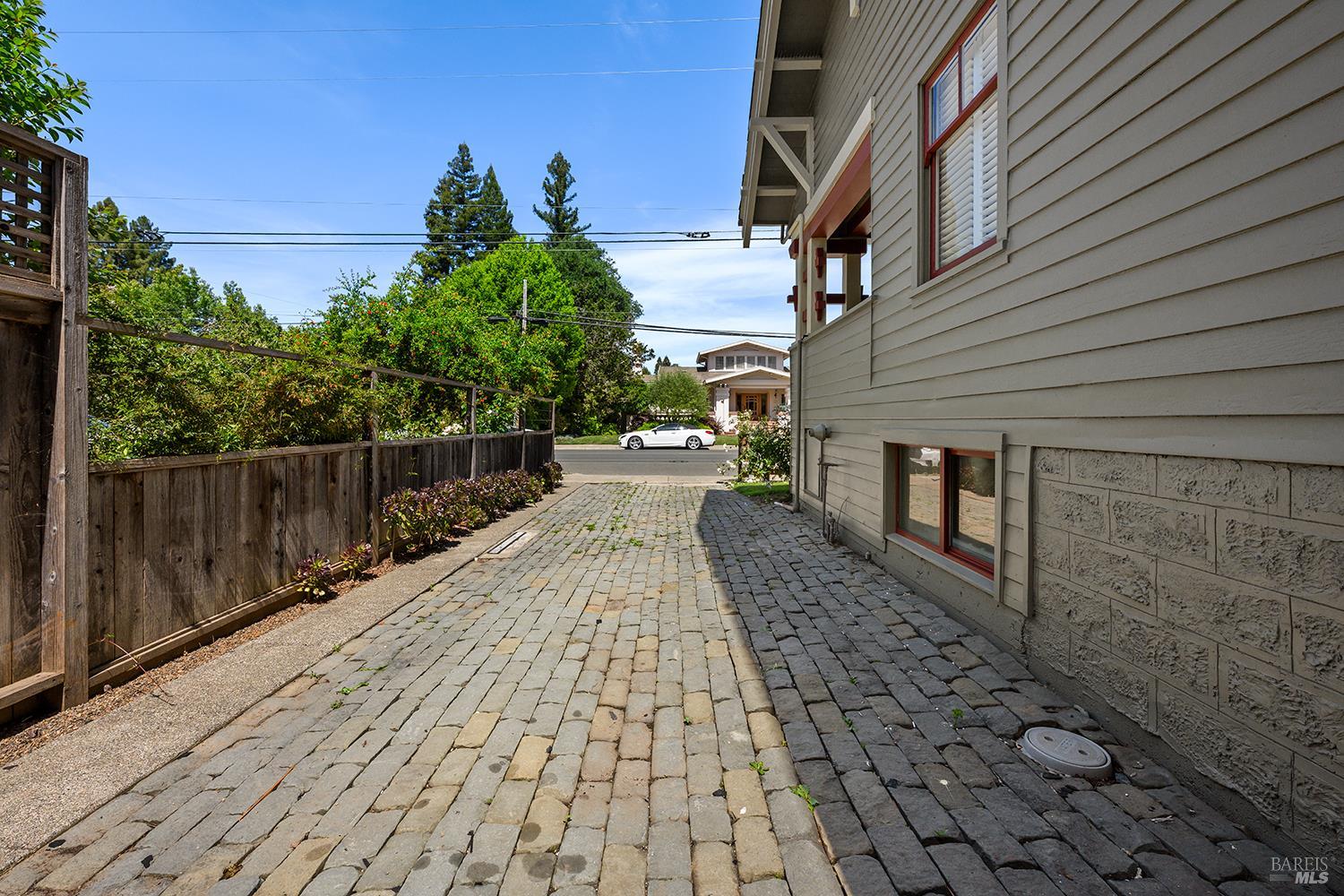MLS #326029964 image #52